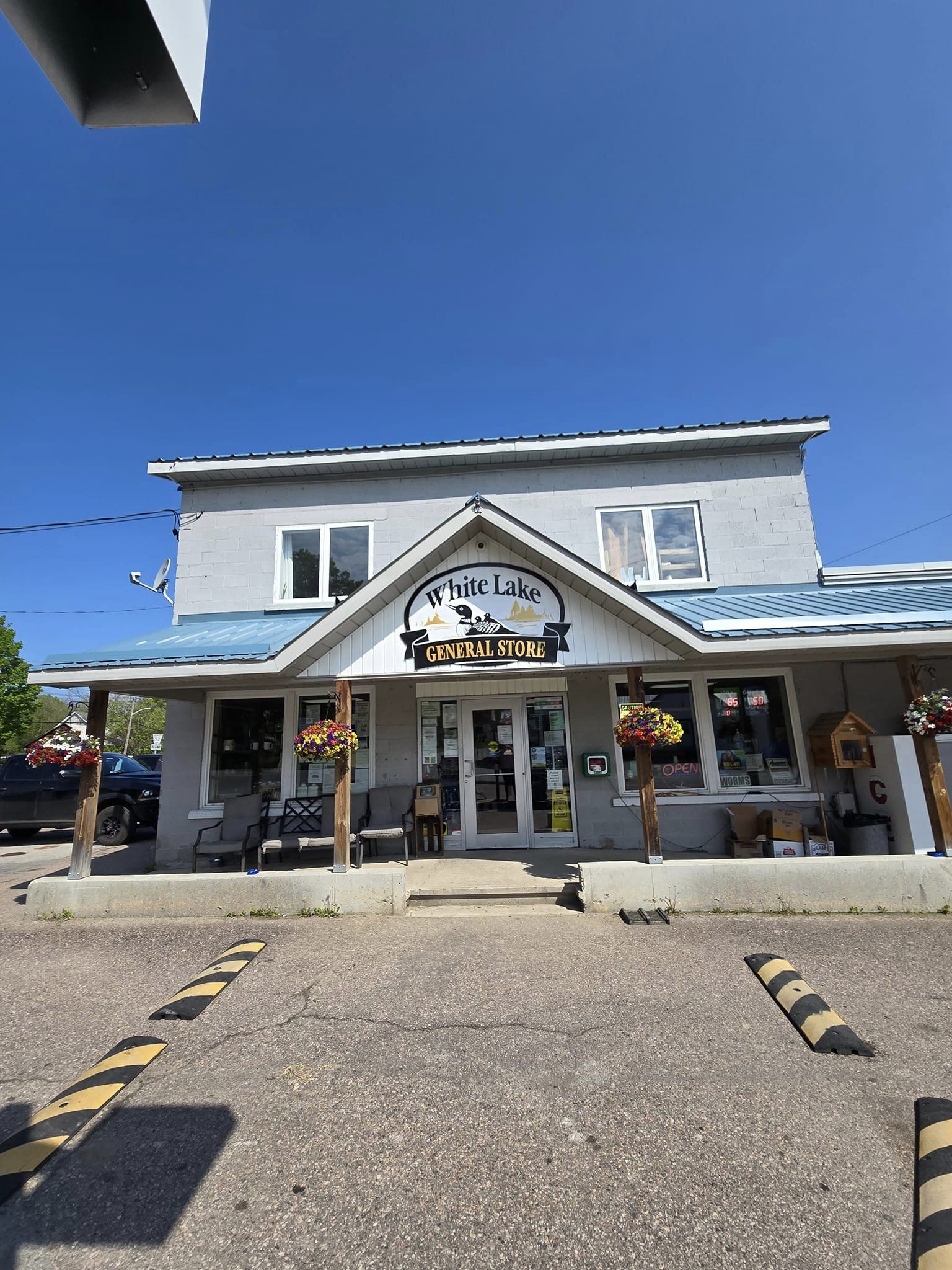 White Lake General Store, General Stores in White Lake, Ontario